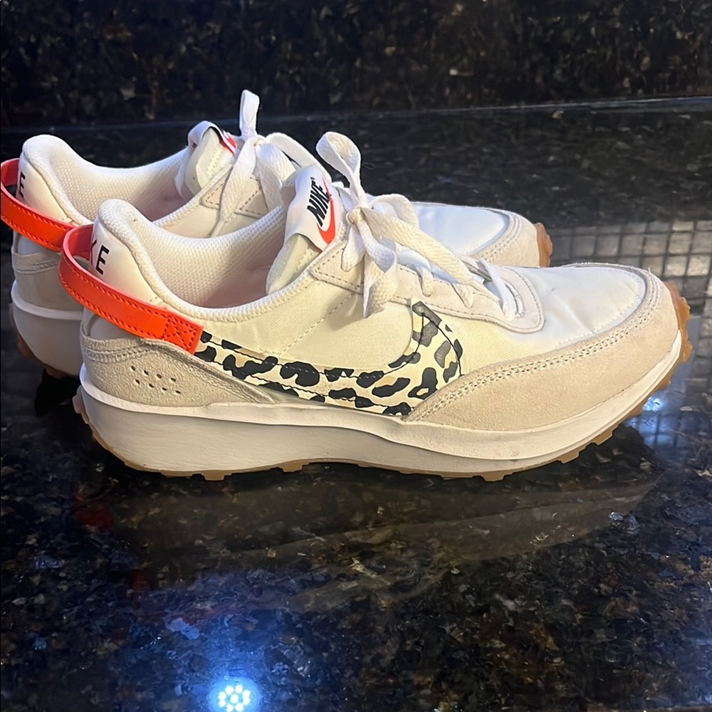 Nike Women's White and Orange Sneakers - Picture 2 of 6